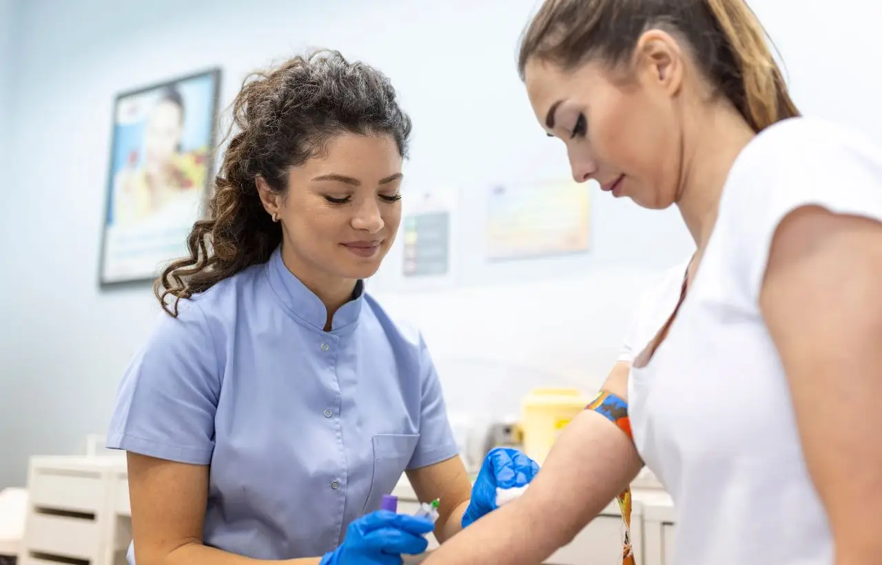 Come prepararsi correttamente per le analisi del sangue: errori alimentari da evitare